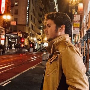 Meet your Posher, Josh